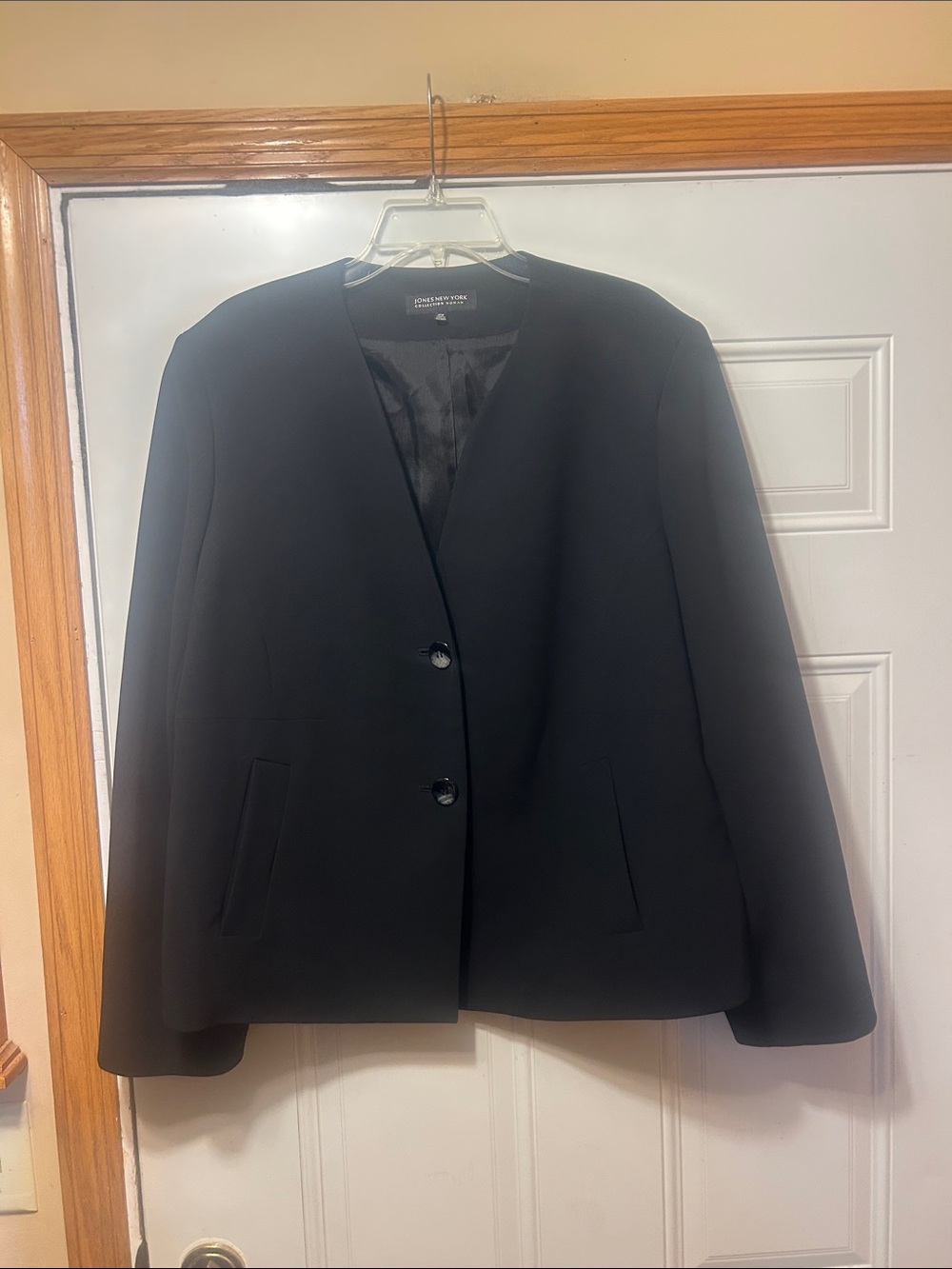 Jones New York Black Collarless Two-Button Blazer 18W